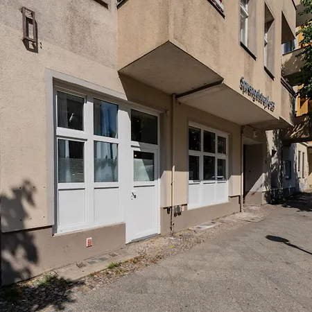 Appartement Mit Fitness- Und Spielbereich Berlijn