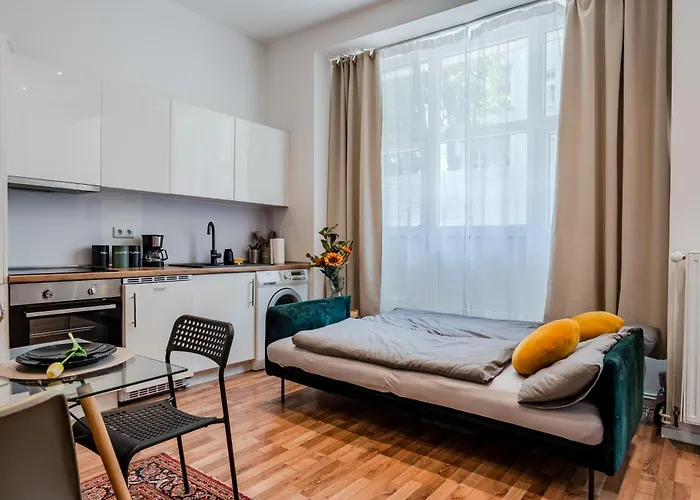 公寓 Spacious, 3 Flat With Gym & Play Area 柏林