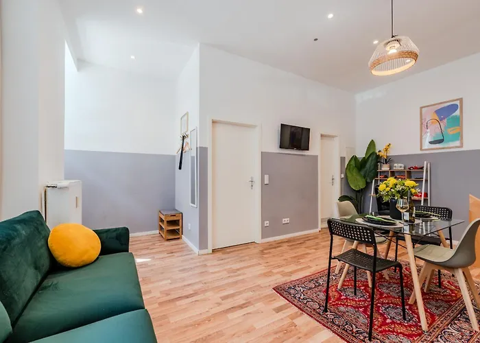 Spacious, 3 Flat With Gym & Play Area