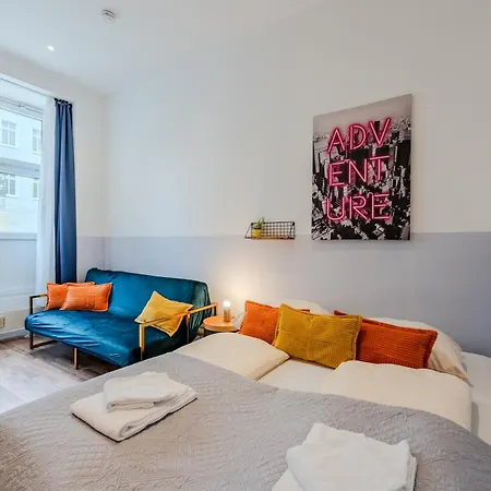 Appartement Spacious, 3 Flat With Gym & Play Area