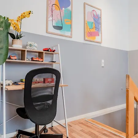 Appartement Spacious, 3 Flat With Gym & Play Area *