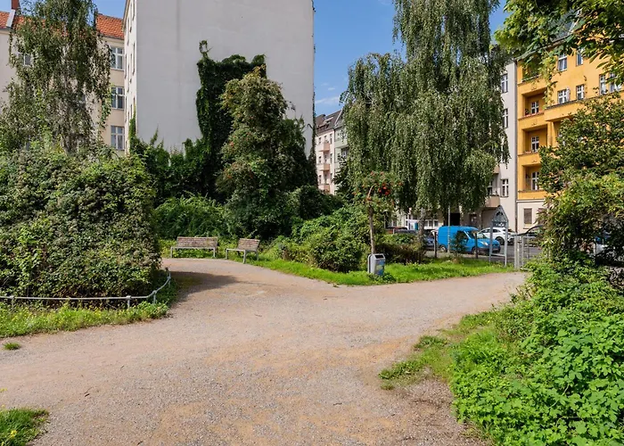 Mit Fitness- Und Spielbereich